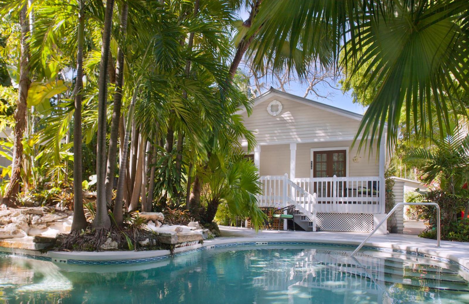 Westwinds Inn